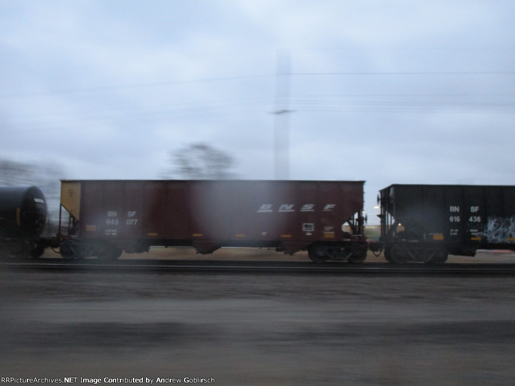 BNSF 645077